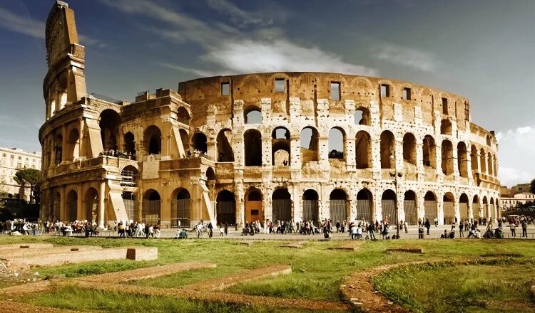 What are the Must-See Historical Sites in Rome for First-Time Visitors