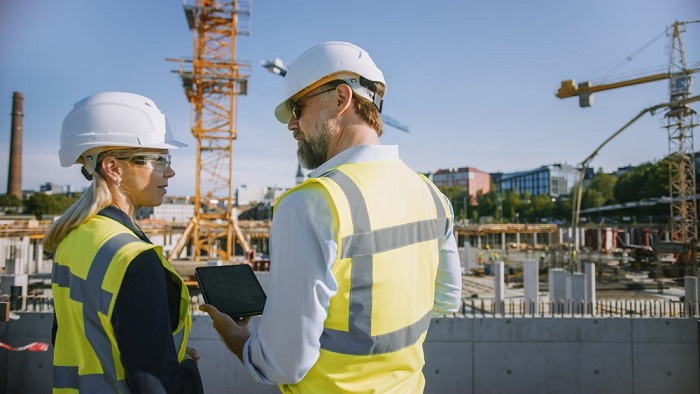 Why Are Real Estate Surveyor Reports Essential for Commercial Investments