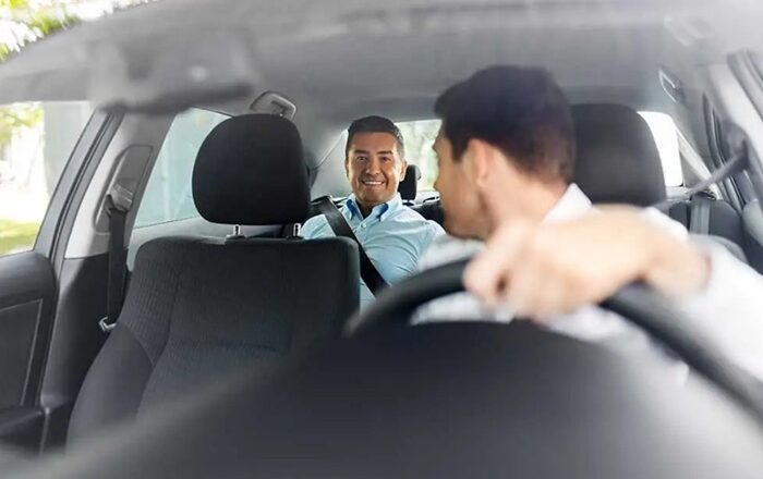 Can a 24/7 Taxi Service Really Save You Time During Emergency Travel